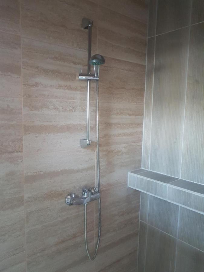 Lara Guest House Sfantu Gheorghe  Ngoại thất bức ảnh