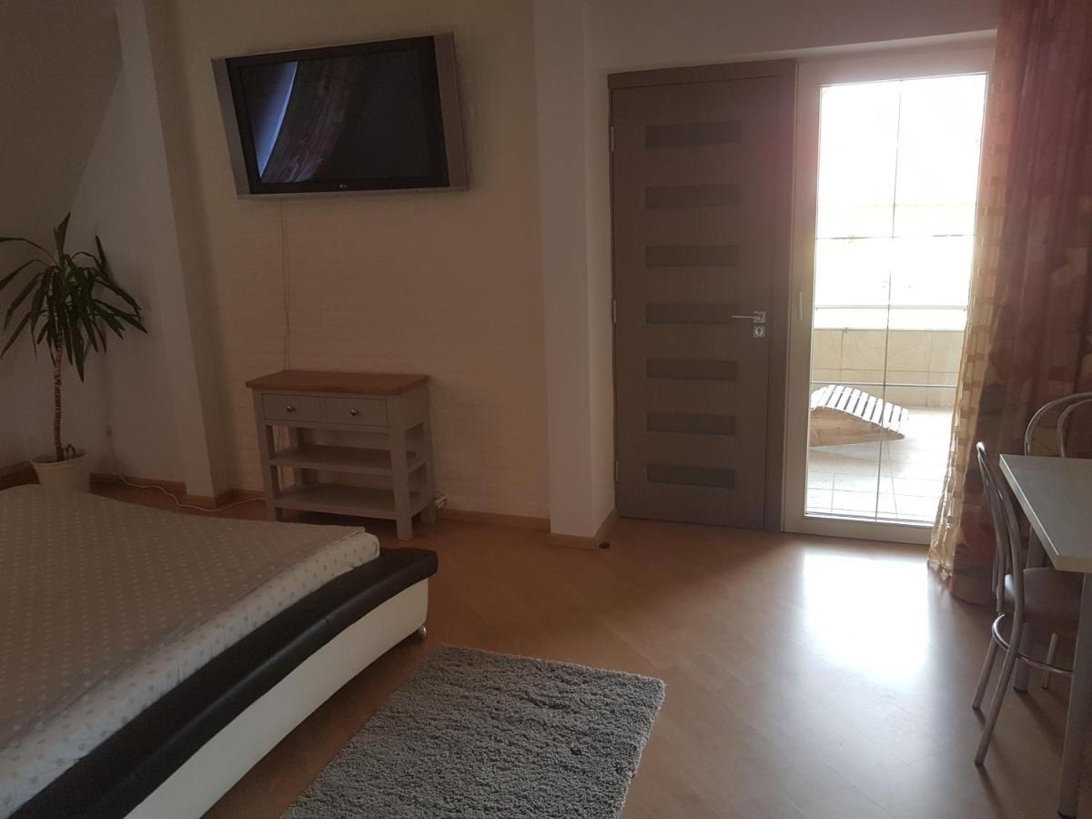 Lara Guest House Sfantu Gheorghe  Ngoại thất bức ảnh