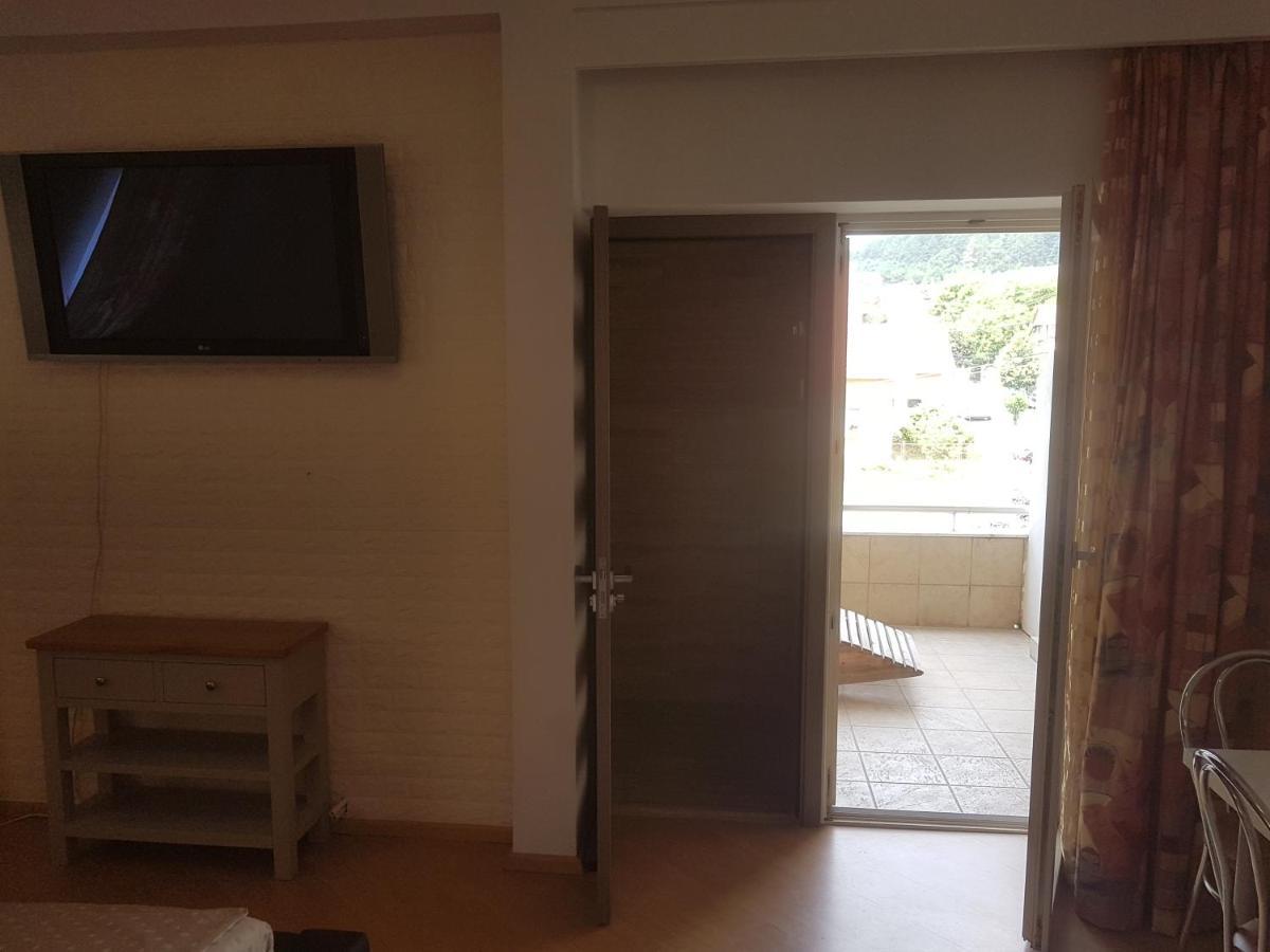 Lara Guest House Sfantu Gheorghe  Ngoại thất bức ảnh