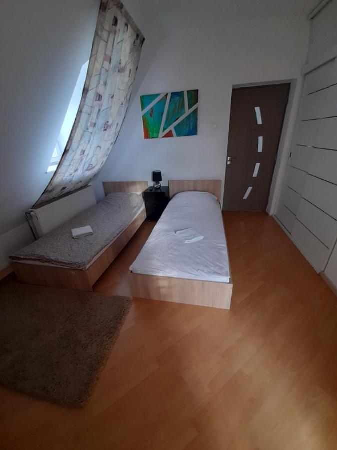 Lara Guest House Sfantu Gheorghe  Ngoại thất bức ảnh